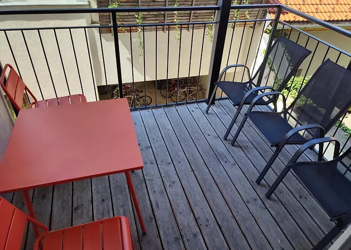 Apartment Near Schoenbrunn Vienna