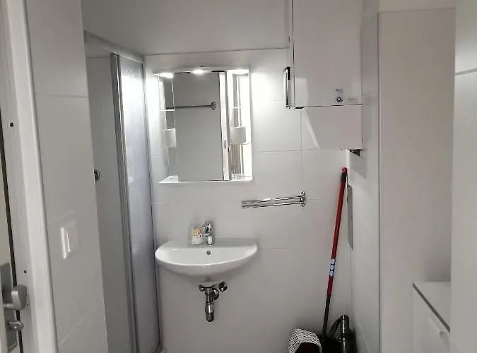 Apartment Near Schoenbrunn Vienna