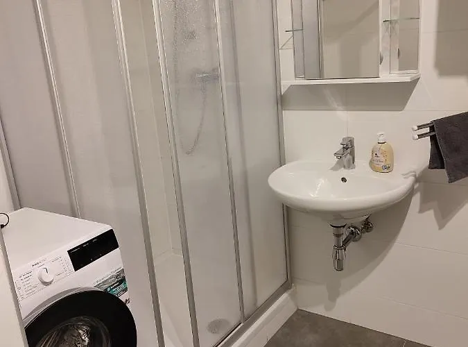 Apartment Near Schoenbrunn Vienna