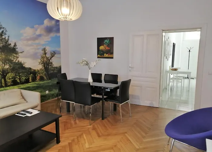 Apartment Near Schoenbrunn *